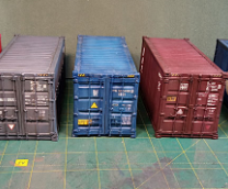 Морские контейнеры из металла в масштабе 1:43